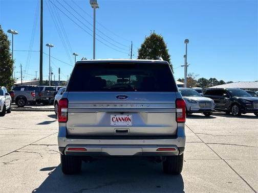 2023 Ford Expedition XLT