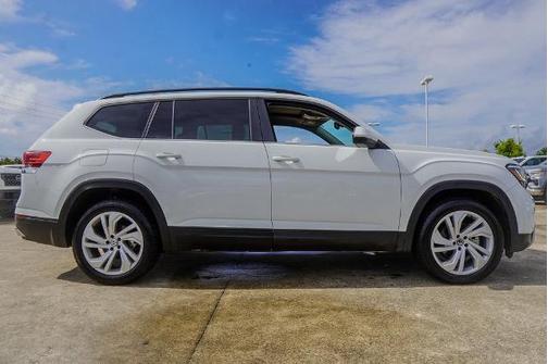 2022 Volkswagen Atlas 3.6 SE W/ TECHNOLOGY