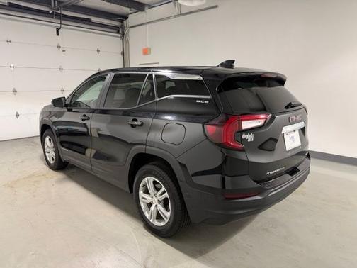 Ebony Twilight Metallic 2024 GMC Terrain SLE