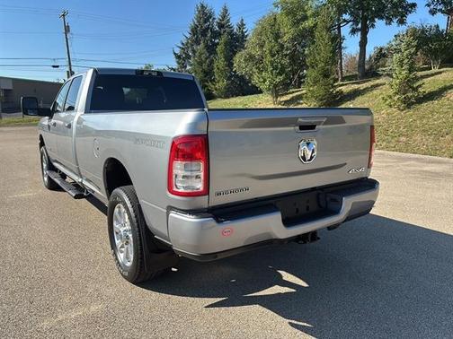 2023 RAM 3500 Big Horn Crew Cab 4x4 8' Box