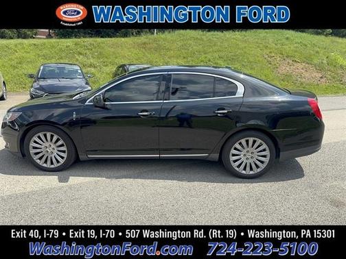 2014 Lincoln MKS Base
