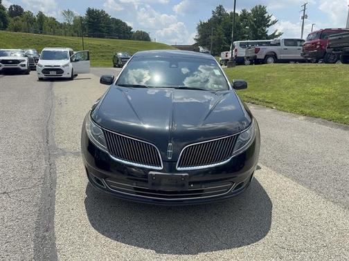 2014 Lincoln MKS Base