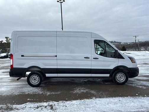 Oxford White 2026 Ford Transit-250 Base
