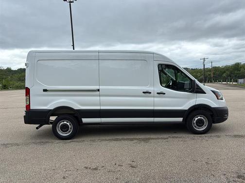 Oxford White 2026 Ford Transit-250 Base