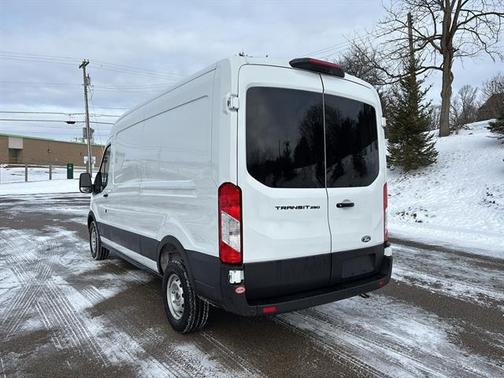 2026 Ford Transit-250 Base