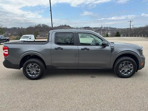 Carbonized Gray Metallic 2026 Ford Maverick XLT