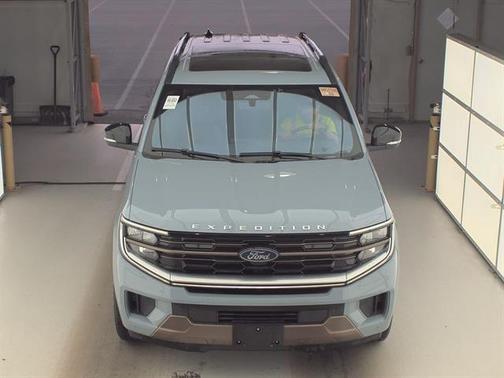 GRAY 2025 Ford Expedition King Ranch