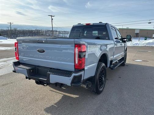 Glacier Gray Metallic Tri-Coat 2024 Ford F-250 Lariat