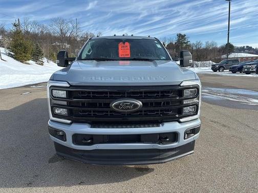 Glacier Gray Metallic Tri-Coat 2024 Ford F-250 Lariat