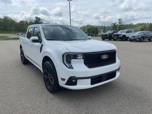 2025 Ford Maverick Lobo Standard