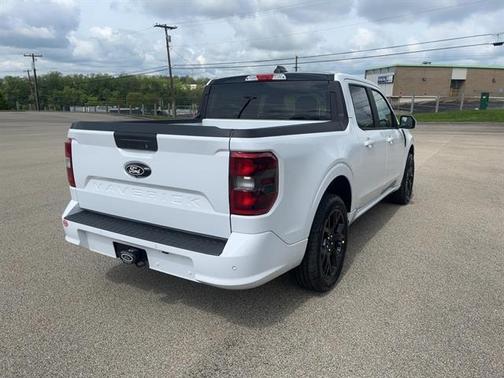 2025 Ford Maverick Lobo Standard