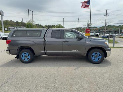 Magnetic Gray Metallic 2011 Toyota Tundra Grade
