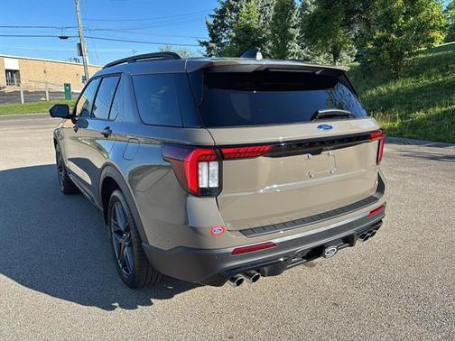 Marsh Gray 2026 Ford Explorer ST