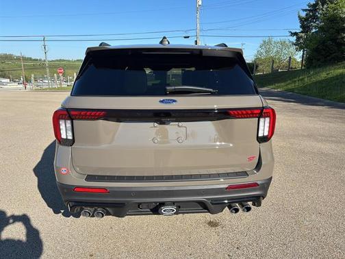 Marsh Gray 2026 Ford Explorer ST