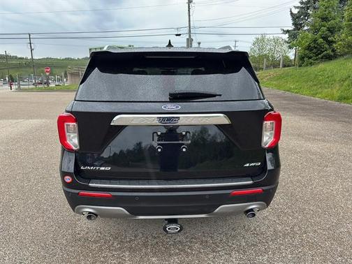 Agate Black 2021 Ford Explorer Limited