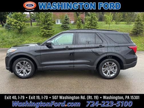 Agate Black Metallic 2026 Ford Explorer Active w/200A Pkg