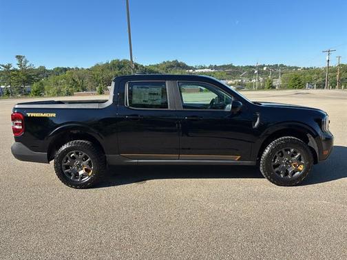 Shadow Black 2026 Ford Maverick Tremor