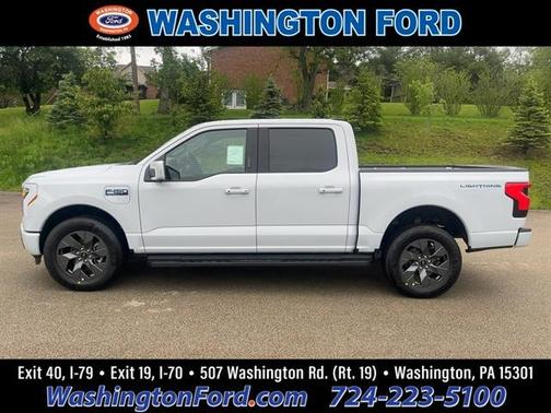 2025 Ford F-150 Lightning LARIAT