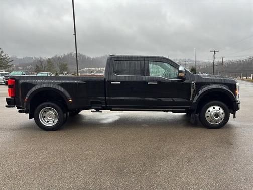 2024 Ford F-450 Platinum