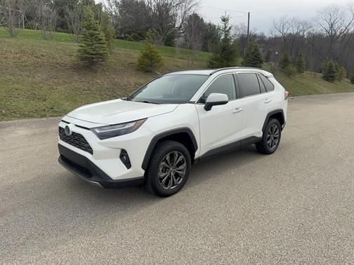 2022 Toyota RAV4 Hybrid Limited