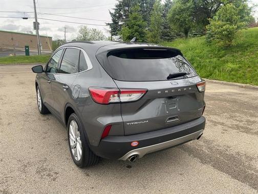 2021 Ford Escape Titanium