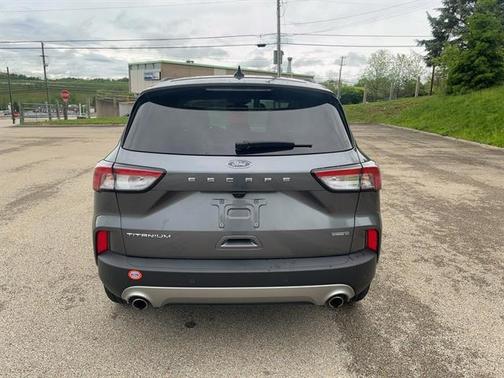 2021 Ford Escape Titanium