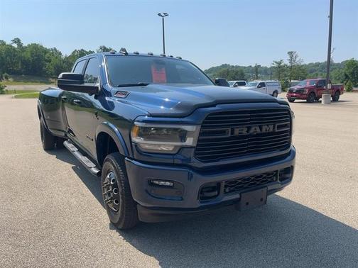 2022 RAM 3500 Laramie Crew Cab 4x4 8' Box