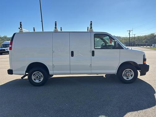 2021 GMC Savana 2500 Work Van