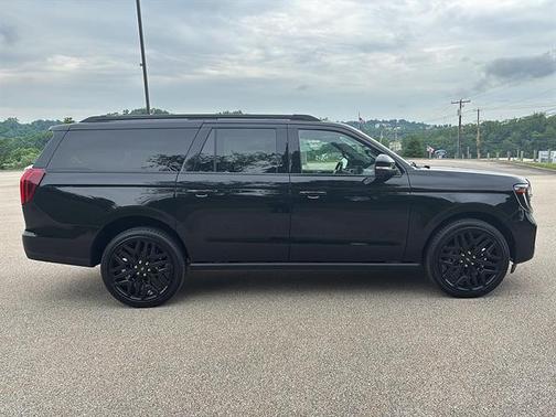 Agate Black Metallic 2026 Ford Expedition Max Platinum