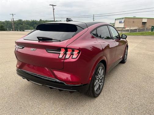 2025 Ford Mustang Mach-E GT