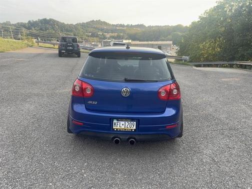 2008 Volkswagen R32 Base