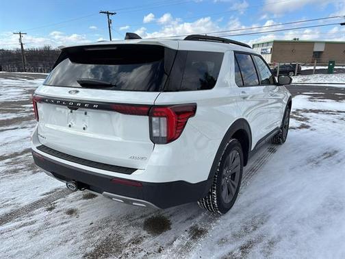 2026 Ford Explorer Active (200A)