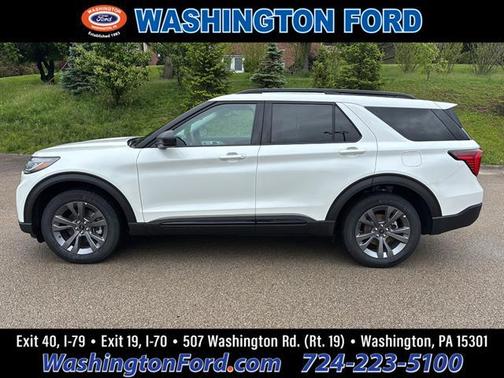 Star White Metallic Tri-Coat 2026 Ford Explorer Active (200A)