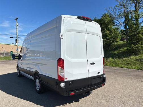 Oxford White 2021 Ford Transit-250 Base