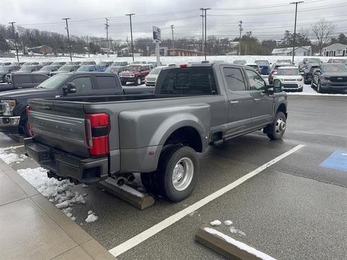 2024 Ford F-350 Platinum