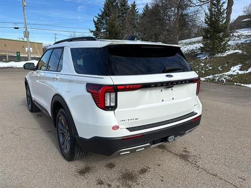 2026 Ford Explorer Active w/200A Pkg