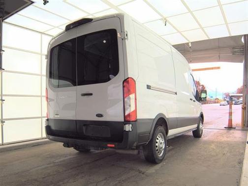 2022 Ford Transit-350 Base