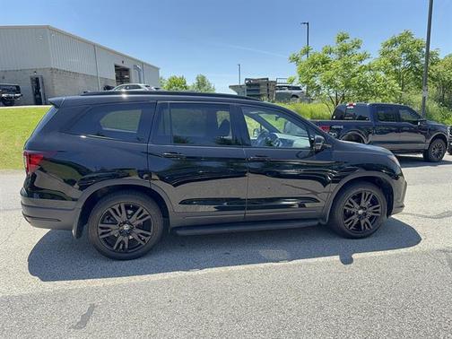 Crystal Black Pearl 2021 Honda Pilot AWD Black Edition