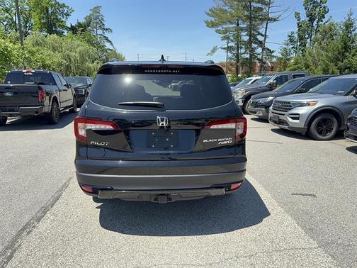 Crystal Black Pearl 2021 Honda Pilot AWD Black Edition