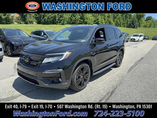 Crystal Black Pearl 2021 Honda Pilot AWD Black Edition