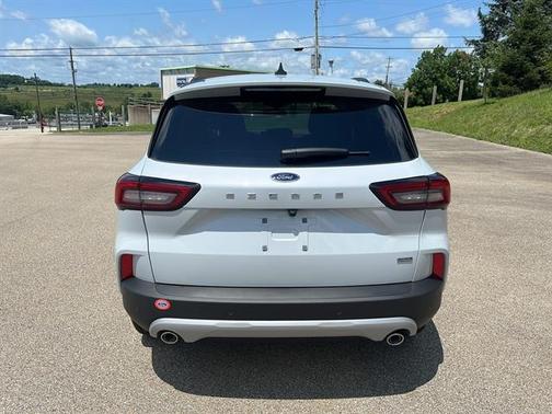 2025 Ford Escape PHEV Base