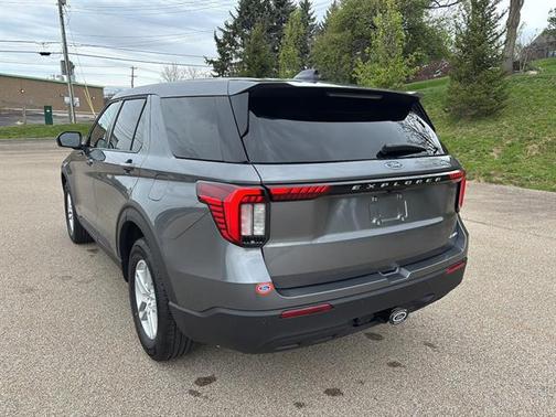 Carbonized Gray Metallic 2026 Ford Explorer Active