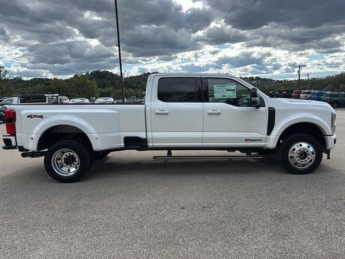 2026 Ford F-450 Platinum