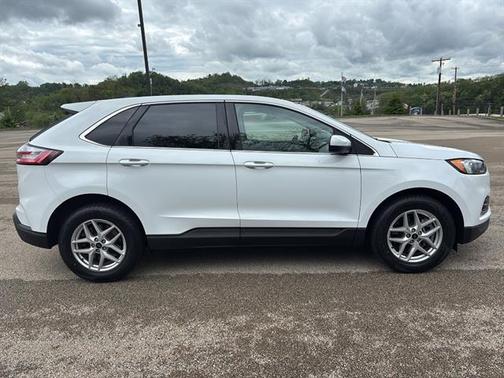Oxford White 2024 Ford Edge SEL