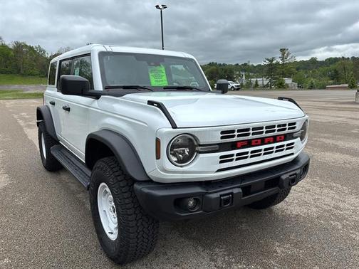 Oxford White 2026 Ford Bronco Heritage Edition