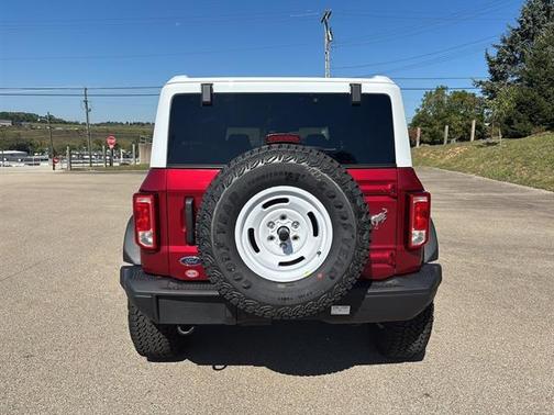 2025 Ford Bronco Heritage Edition