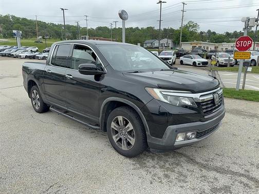 Crystal Black Pearl 2018 Honda Ridgeline RTL-E