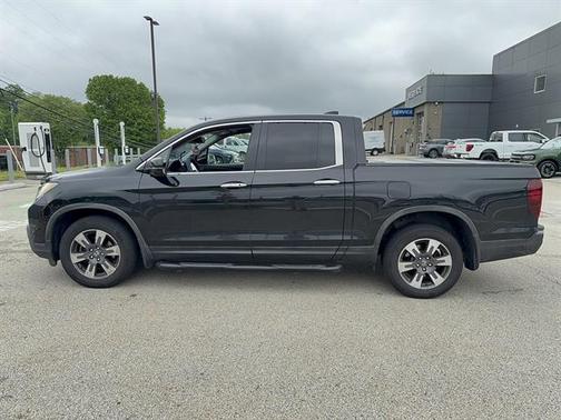 Crystal Black Pearl 2018 Honda Ridgeline RTL-E