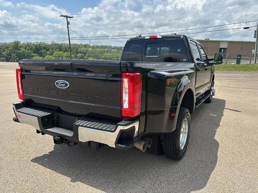 Agate Black Metallic 2023 Ford F-350 XL
