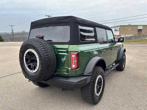 2023 Ford Bronco Badlands